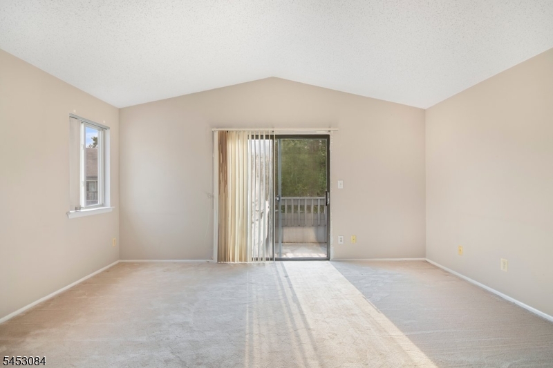 252 Drake Ln Property Photo 11