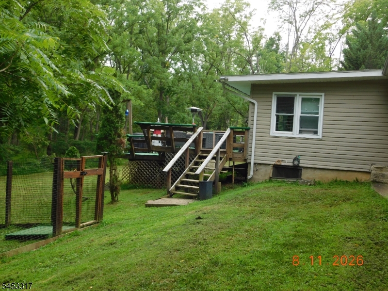 67 Cemetery Hill Rd Property Photo 3