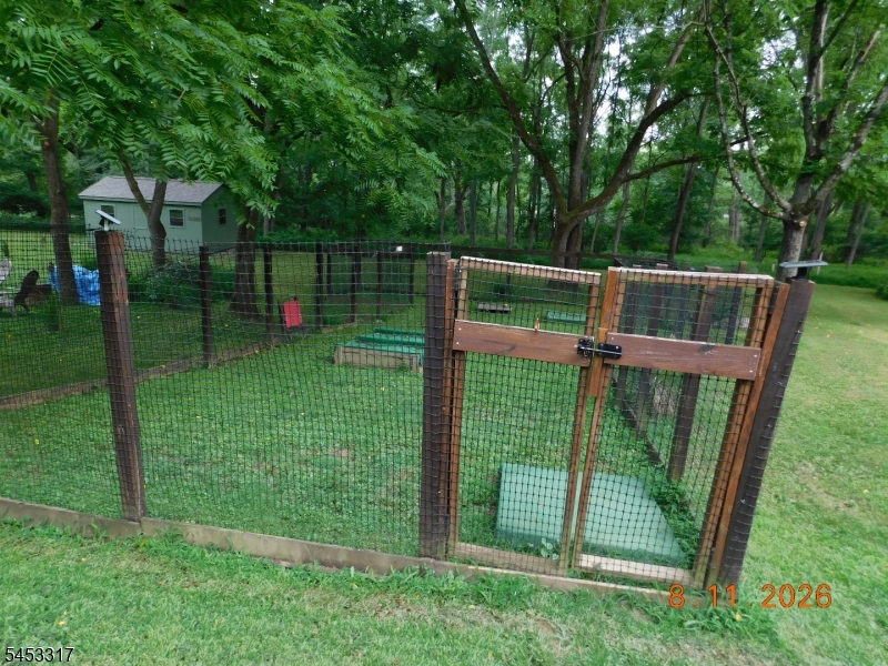 67 Cemetery Hill Rd Property Photo 9