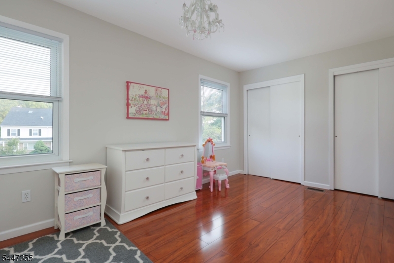 16 Yarmouth Ct Property Photo 28