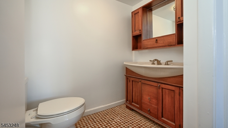 2140 Harmon Cove Tower 2140 Property Photo 20