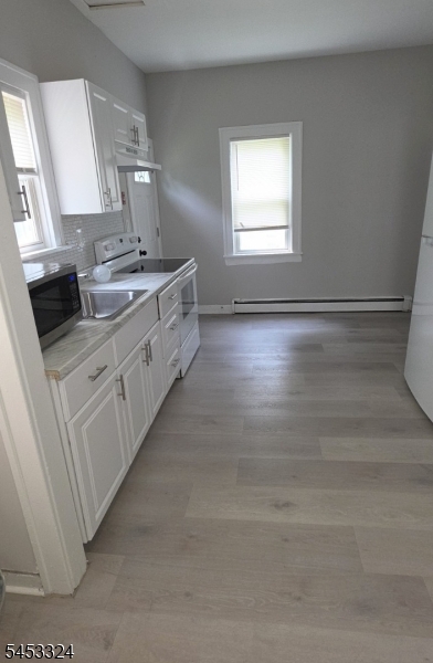 301 Center St 1 Property Photo 7