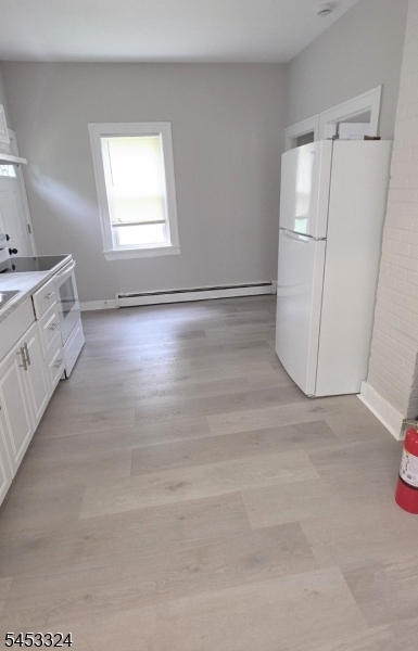 301 Center St 1 Property Photo 8