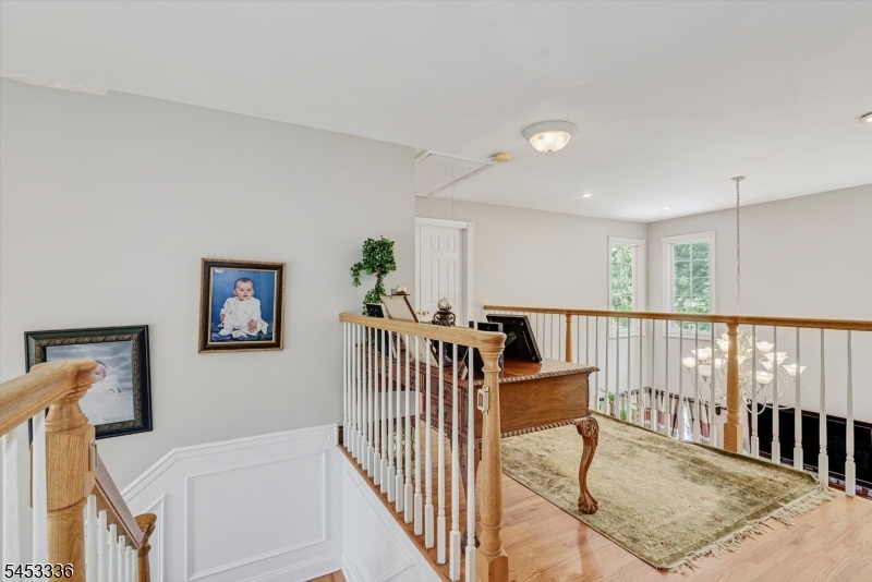 10 Skyler Ct Property Photo 17