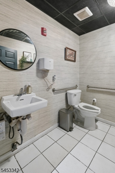 0 0000000000000 Property Photo 24