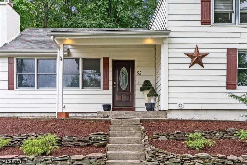 52 Hilltop Trl Property Photo 3