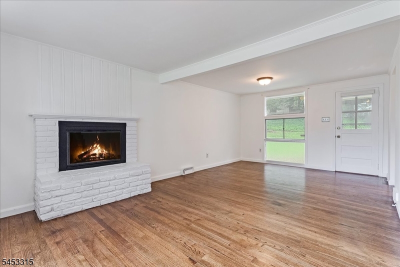 52 Hilltop Trl Property Photo 5