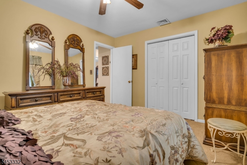 1004 Ross St Property Photo 16