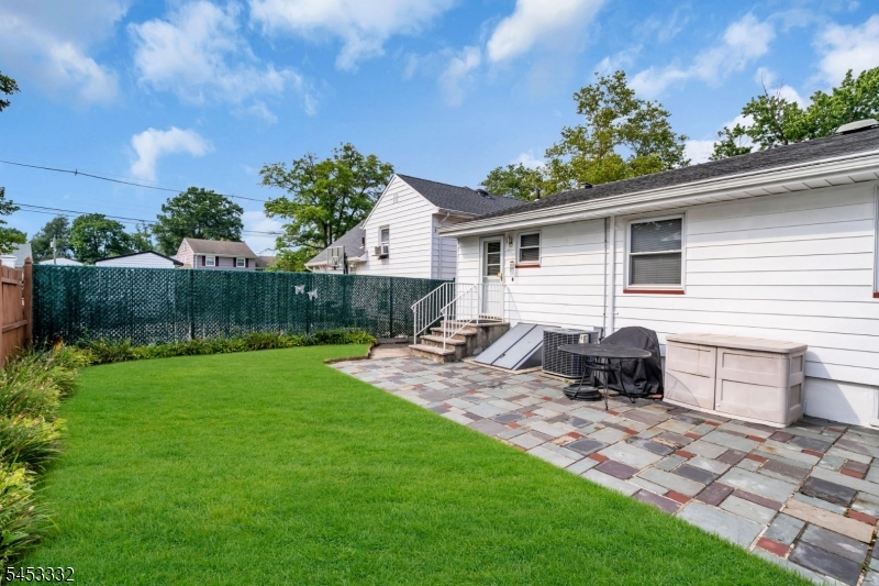 1004 Ross St Property Photo 26