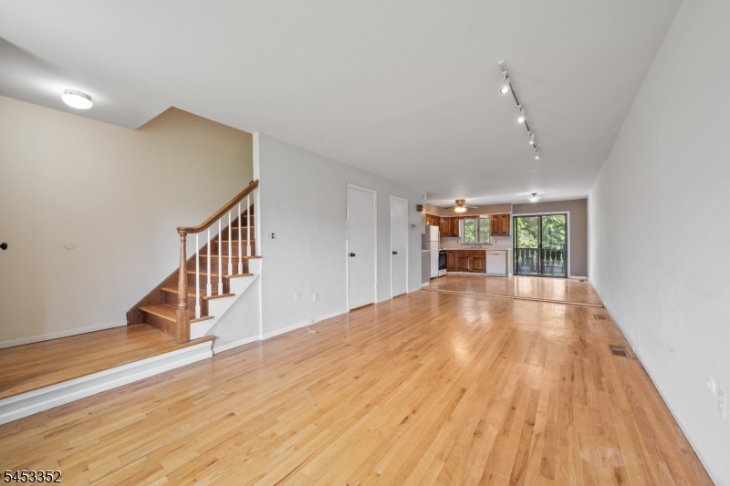 24 River Rd 35 Property Photo 5