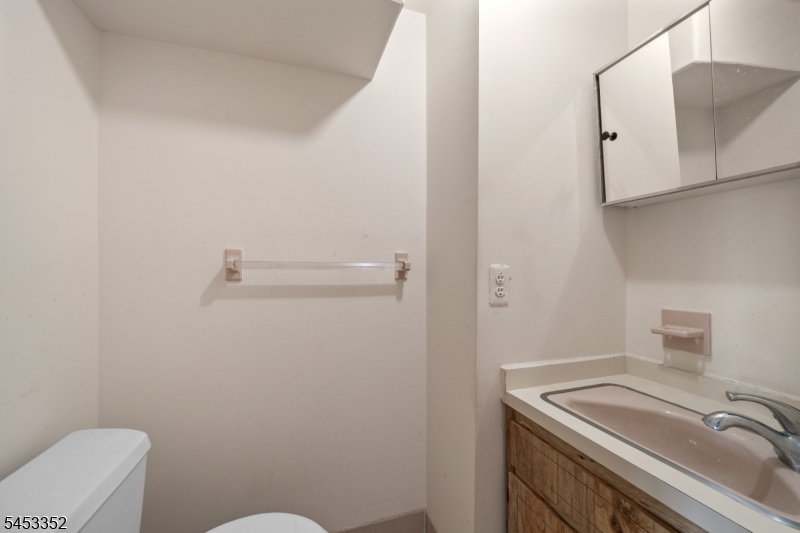 24 River Rd 35 Property Photo 12