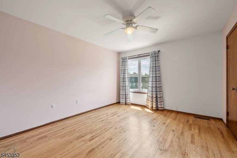 24 River Rd 35 Property Photo 14