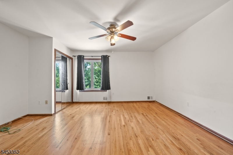 24 River Rd 35 Property Photo 18