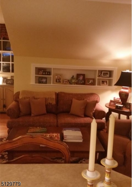 247 Valley Rd Property Photo 10