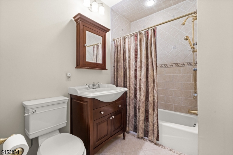 159 Hillside Ave Property Photo 30