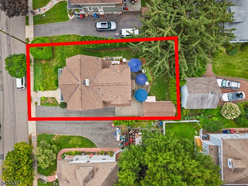 159 Hillside Ave Property Photo 37
