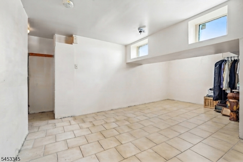 531 Bloomfield Ave Property Photo 20