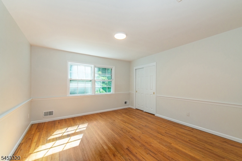 12 Colonial Dr Property Photo 29