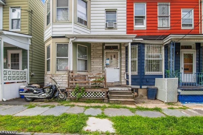 195 Duane St Property Photo 2