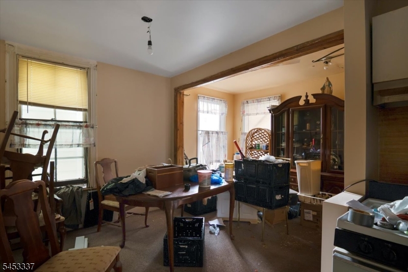 195 Duane St Property Photo 9