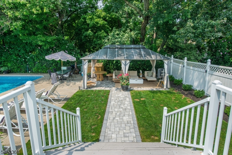 24 Martha Rd Property Photo 45