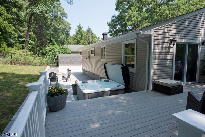 336 Conklintown Rd Property Photo 5