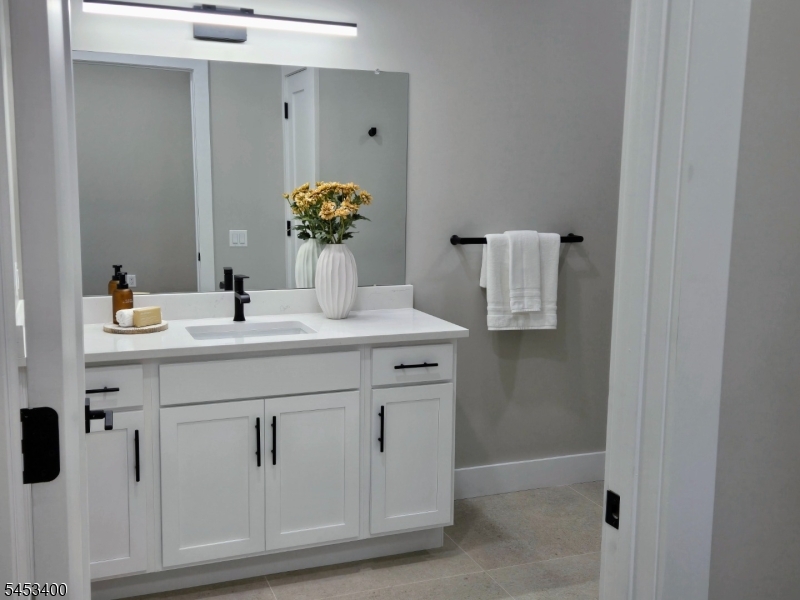 450 Washington Ave 201 Property Photo 5