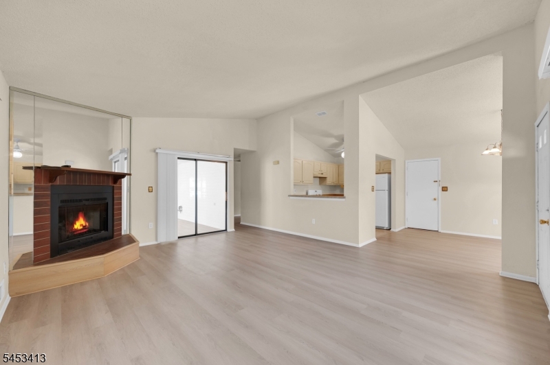 17 Seaview Ave Property Photo 6