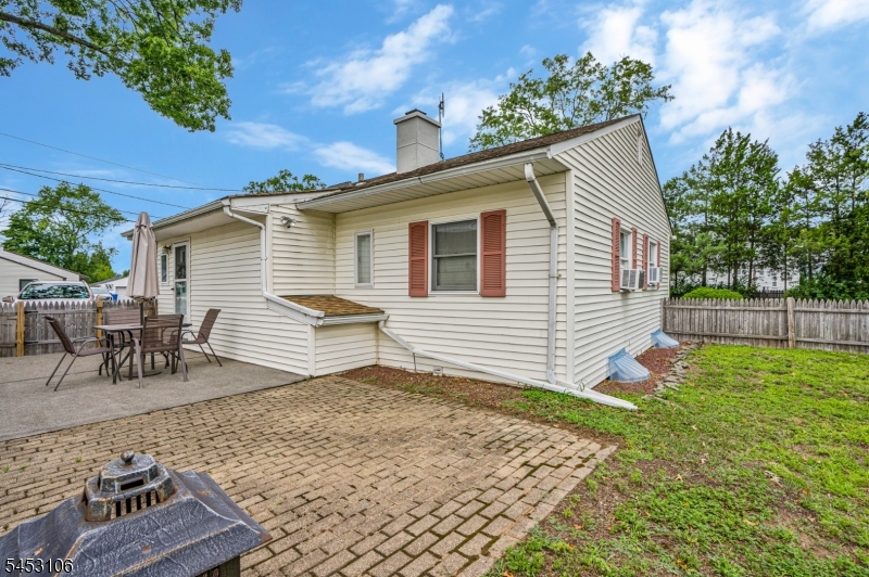 2 Orchid Pl Property Photo 22