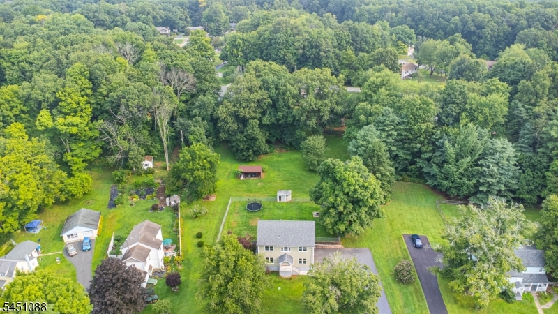 157 Halsey Rd Property Photo 3
