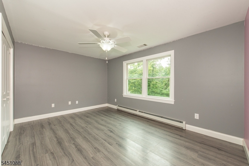 157 Halsey Rd Property Photo 17