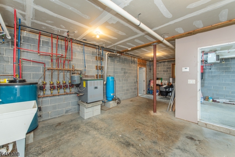 157 Halsey Rd Property Photo 22