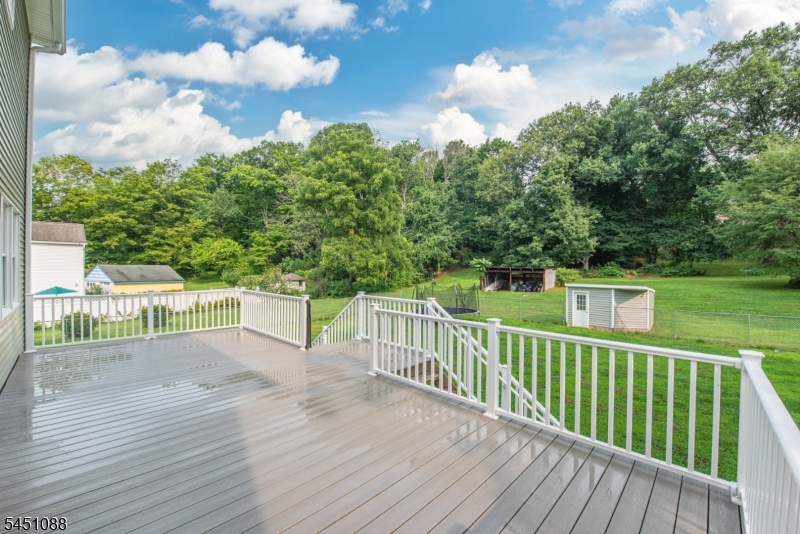157 Halsey Rd Property Photo 24