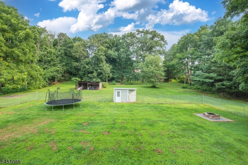 157 Halsey Rd Property Photo 25