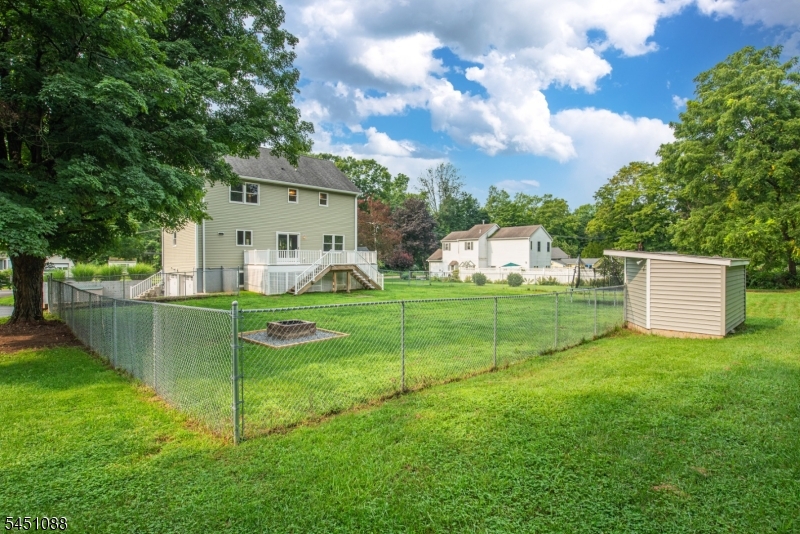 157 Halsey Rd Property Photo 26