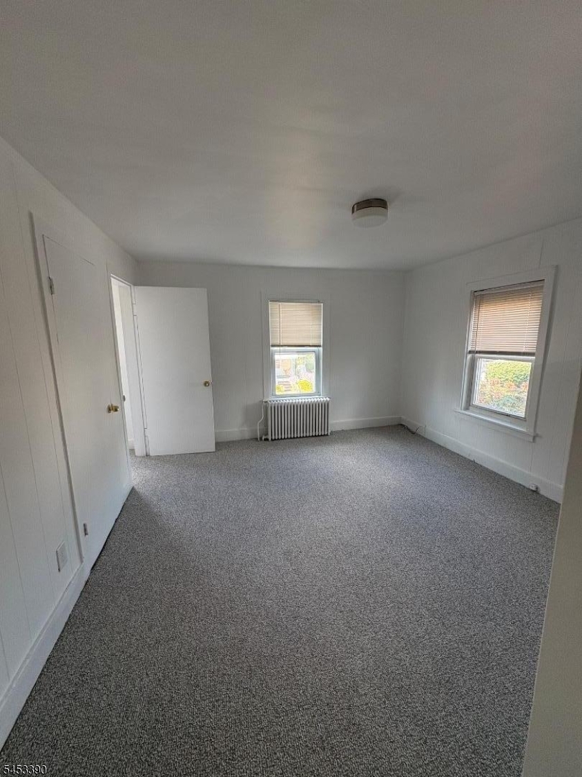43 2nd St Property Photo 9