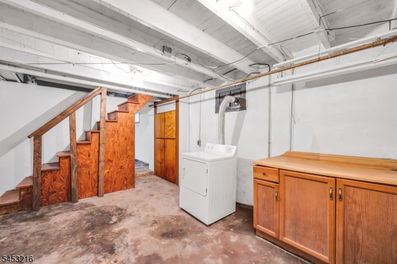 725 Sayre Ave Property Photo 19