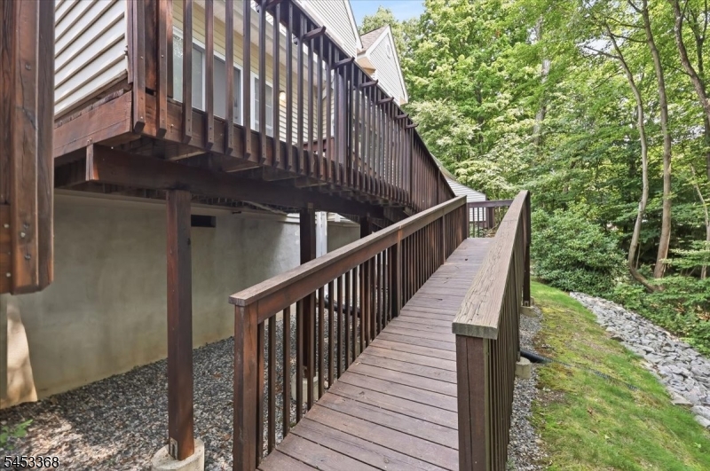 162 Richmond Rd Property Photo 36