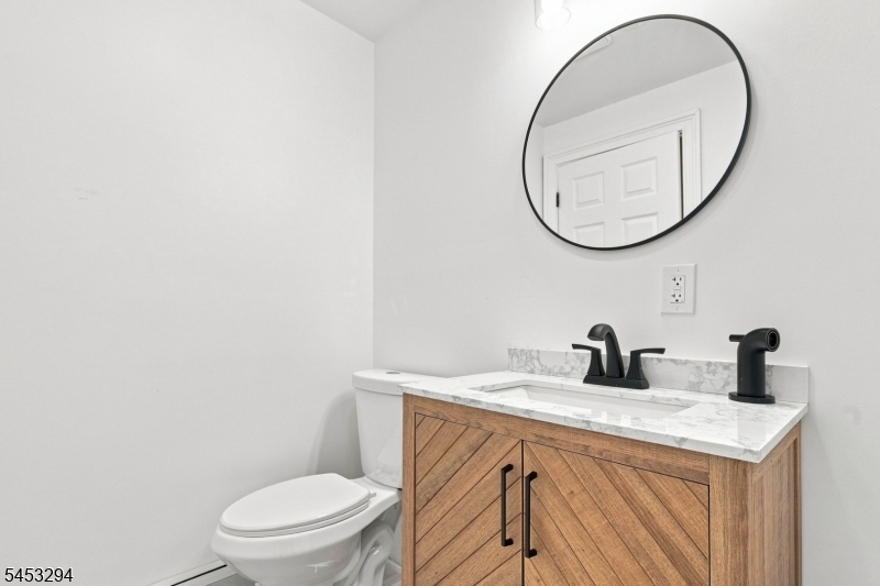 1024 Laura St Property Photo 10