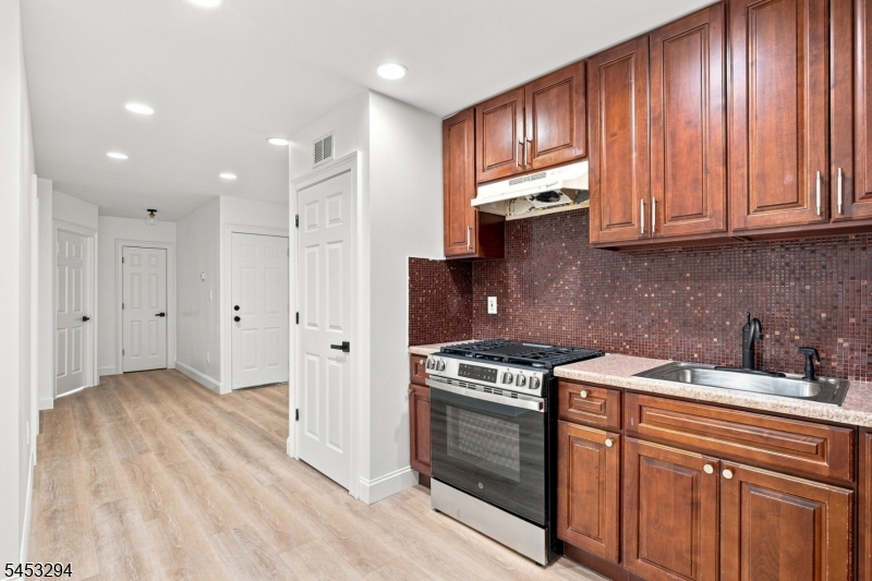 1024 Laura St Property Photo 22