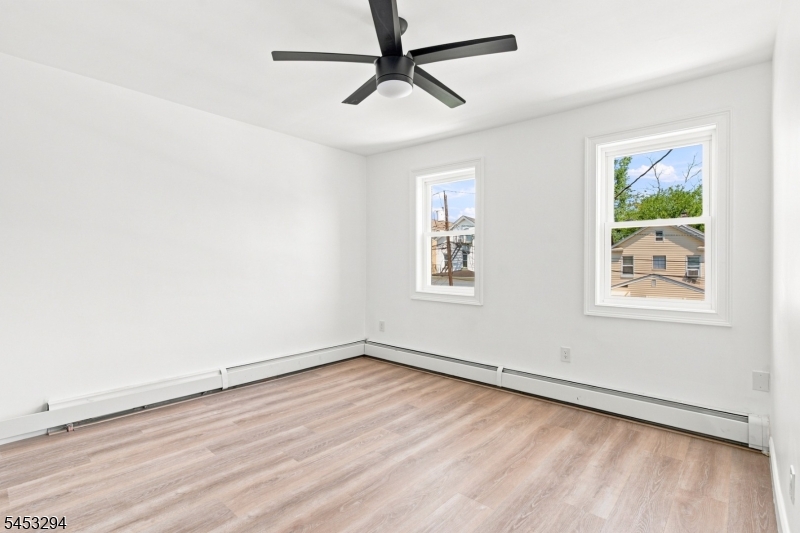 1024 Laura St Property Photo 27