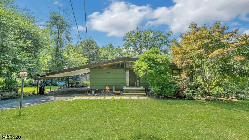 110 Cupsaw Ave Property Photo 1