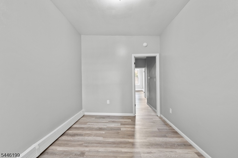 9 Monroe St 6 Property Photo 14
