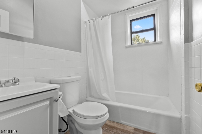 9 Monroe St 6 Property Photo 16