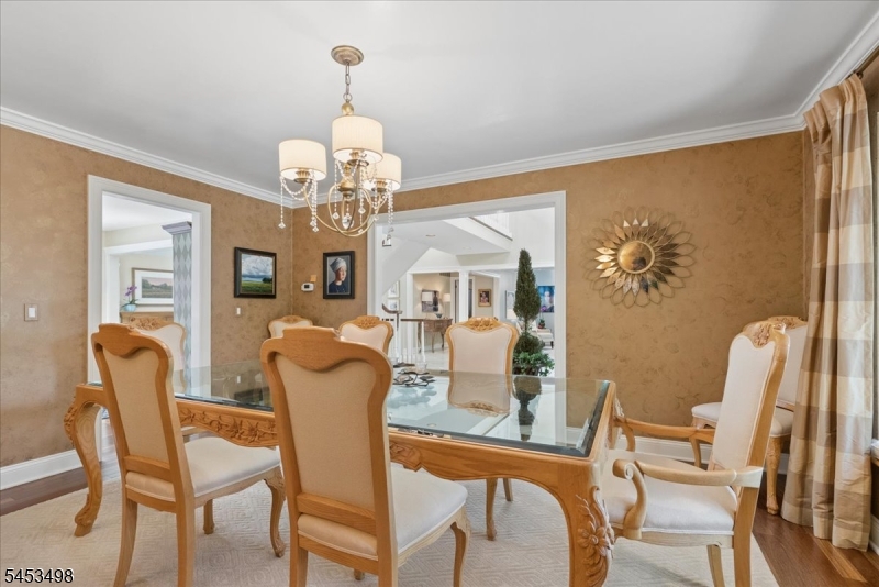 15 Copper Vail Ct Property Photo 6