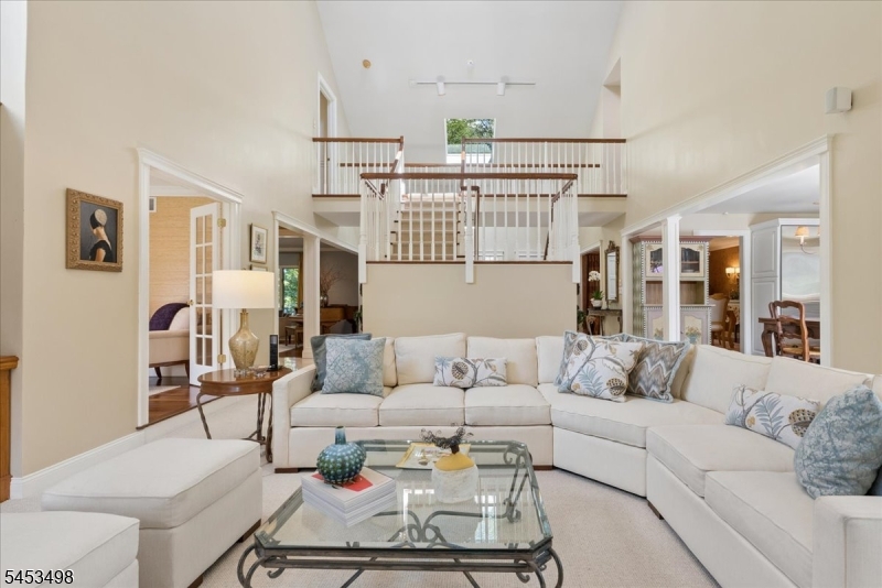 15 Copper Vail Ct Property Photo 15