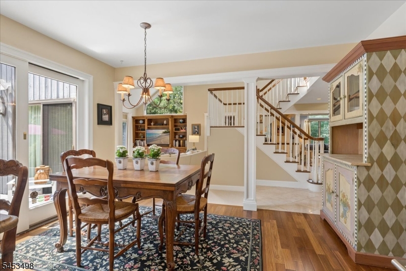 15 Copper Vail Ct Property Photo 17