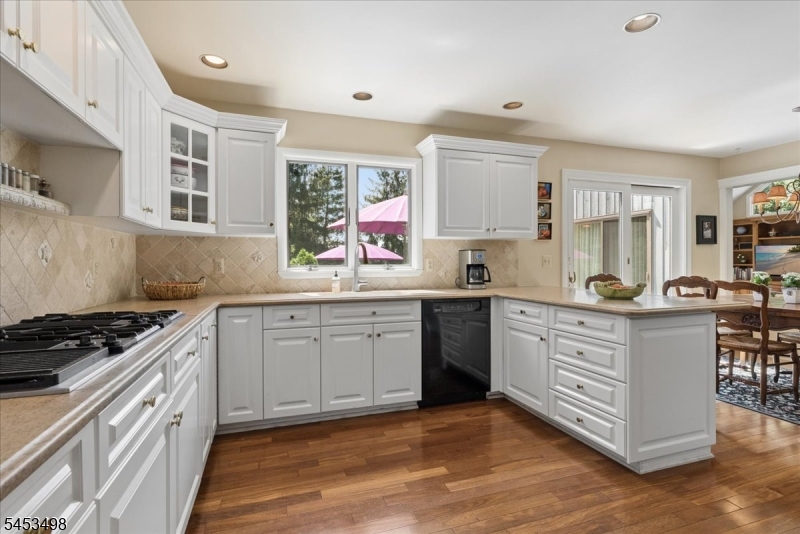 15 Copper Vail Ct Property Photo 20