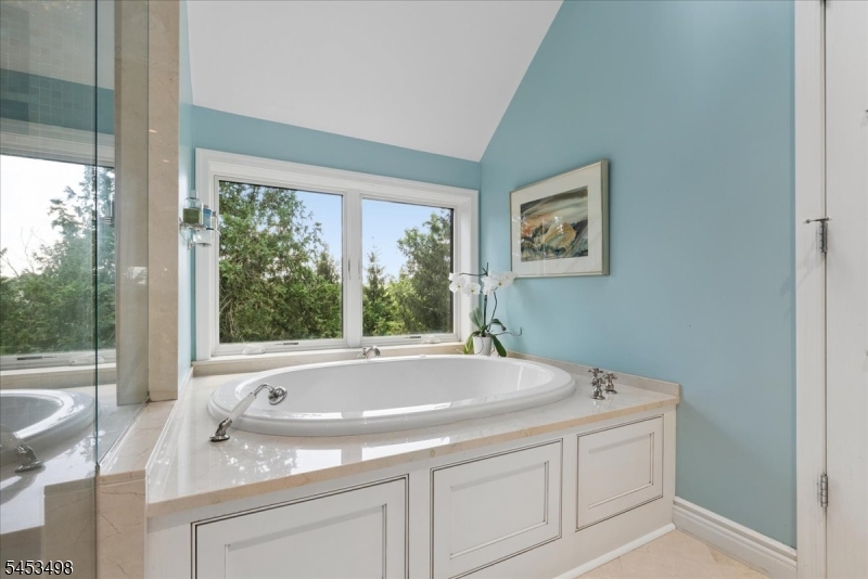 15 Copper Vail Ct Property Photo 31