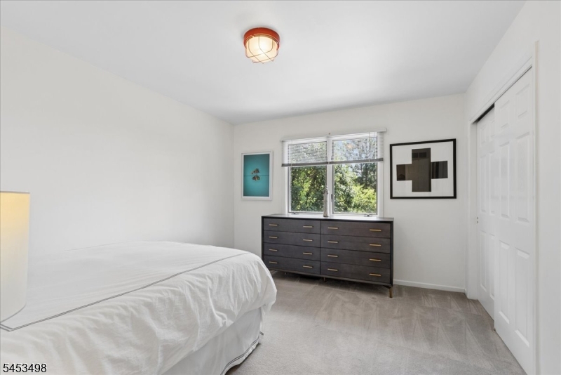 15 Copper Vail Ct Property Photo 35